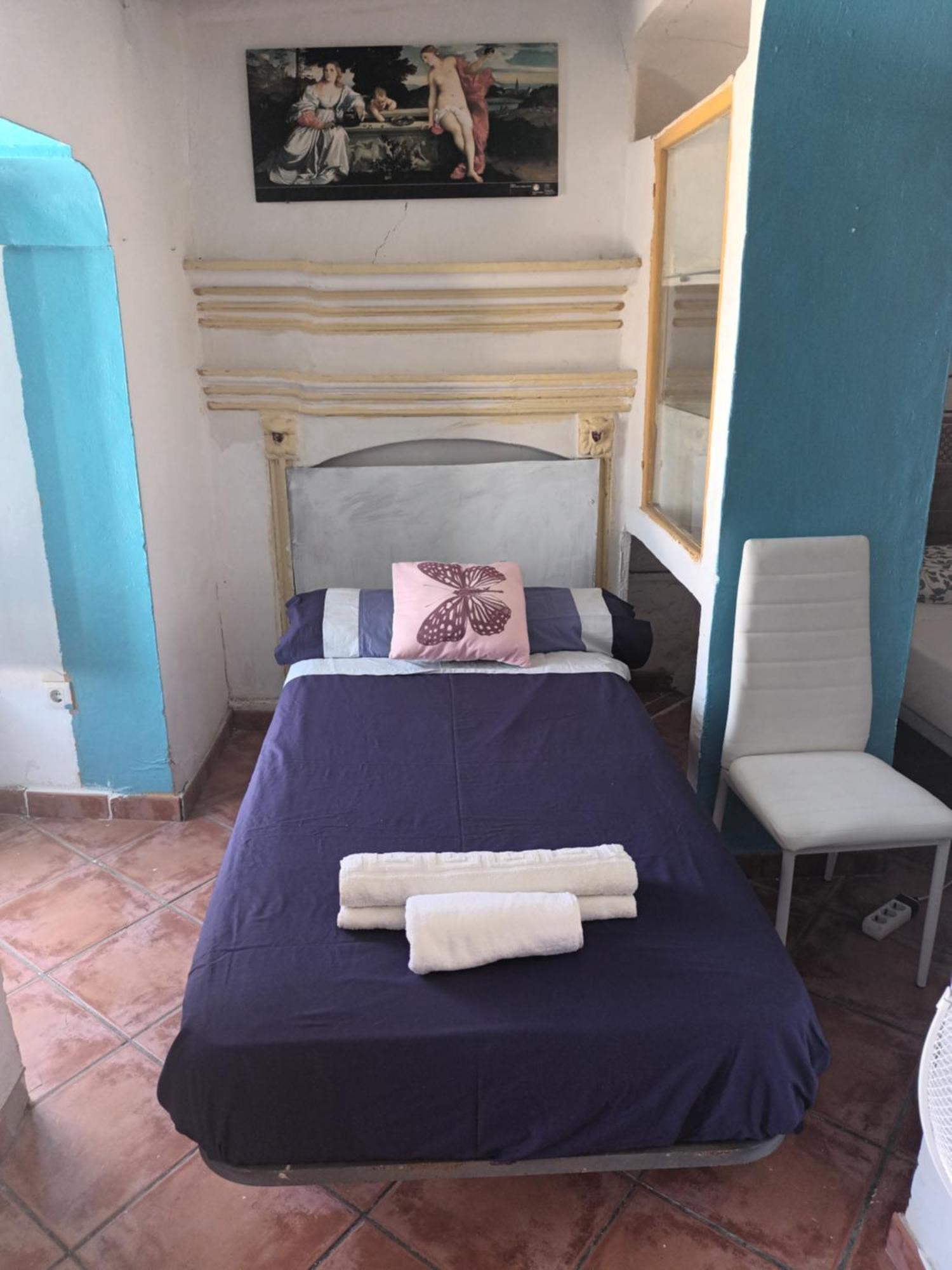 Pension El Torreon モハカル 部屋 写真